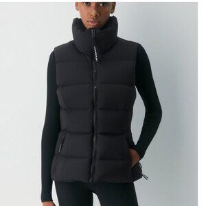 Aritzia SuperSnug Puff Vest Black Size Large